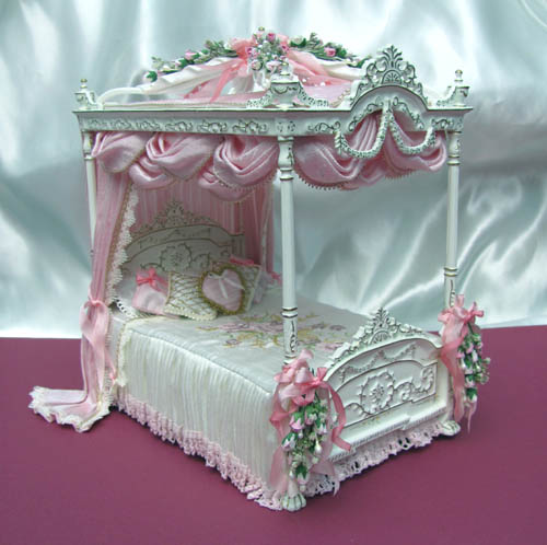 Bespaq 4 Poster