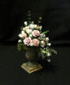 Roma Urn